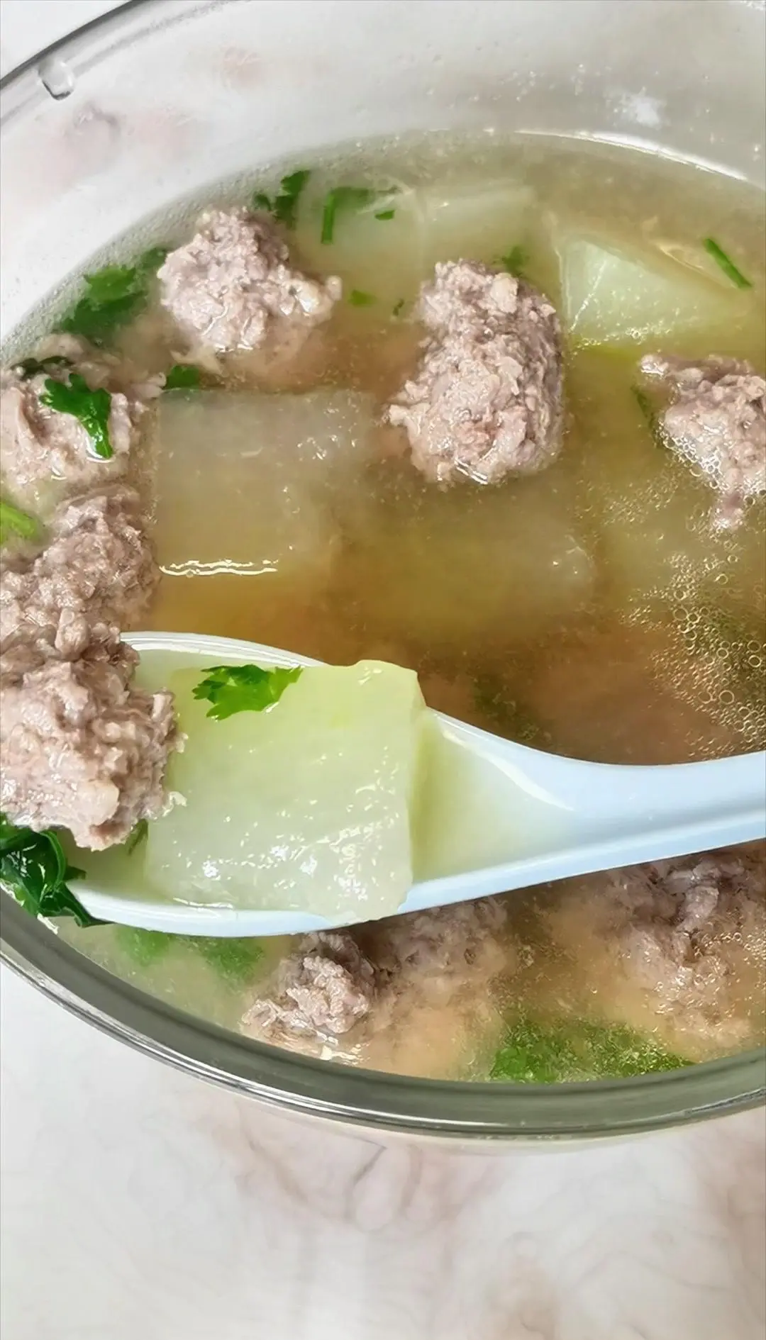 牛肉丸子汤的做法(萝卜牛肉丸子汤的做法)